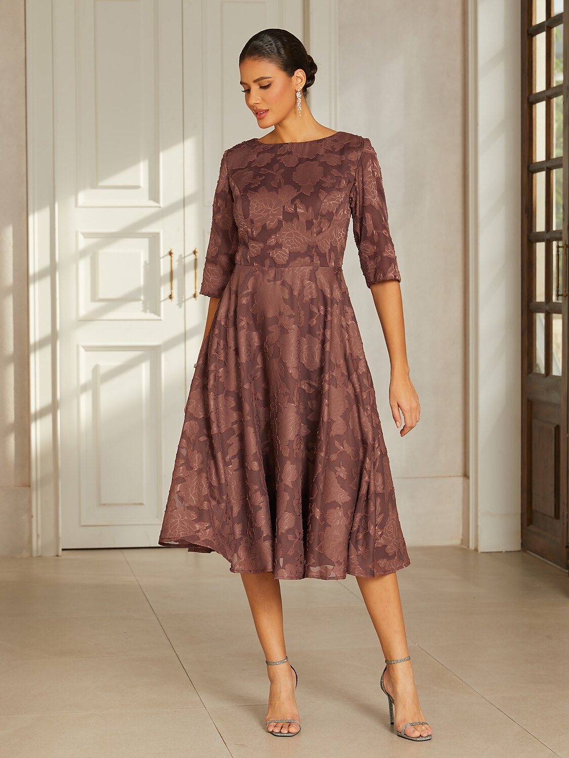 Brown Floral Jacquard Pleated Midi Dress