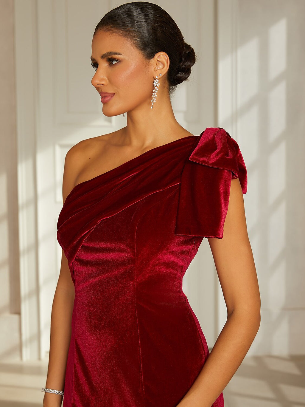 Burgundy One-Shoulder Velvet Dress
