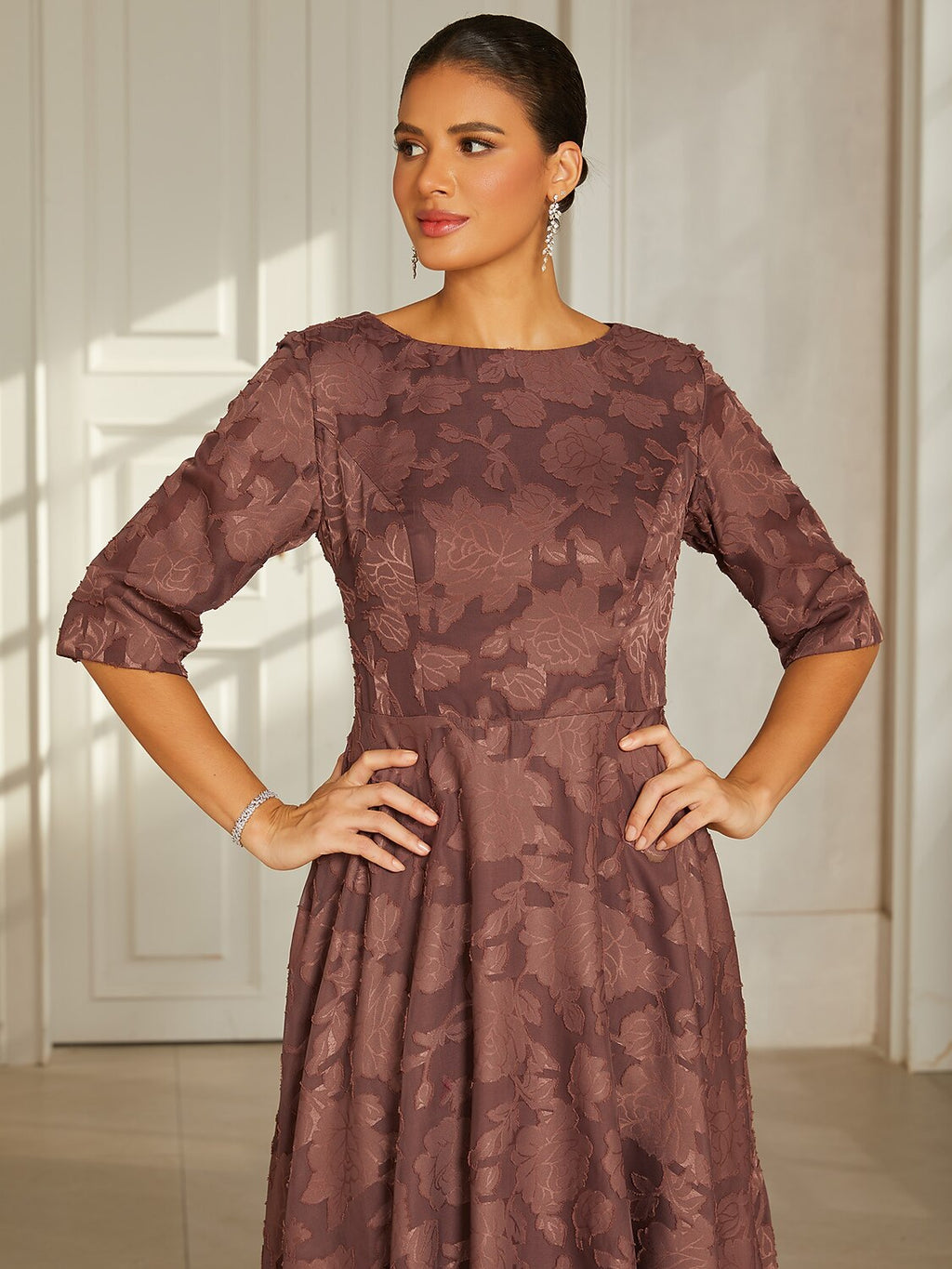 Brown Floral Jacquard Pleated Midi Dress