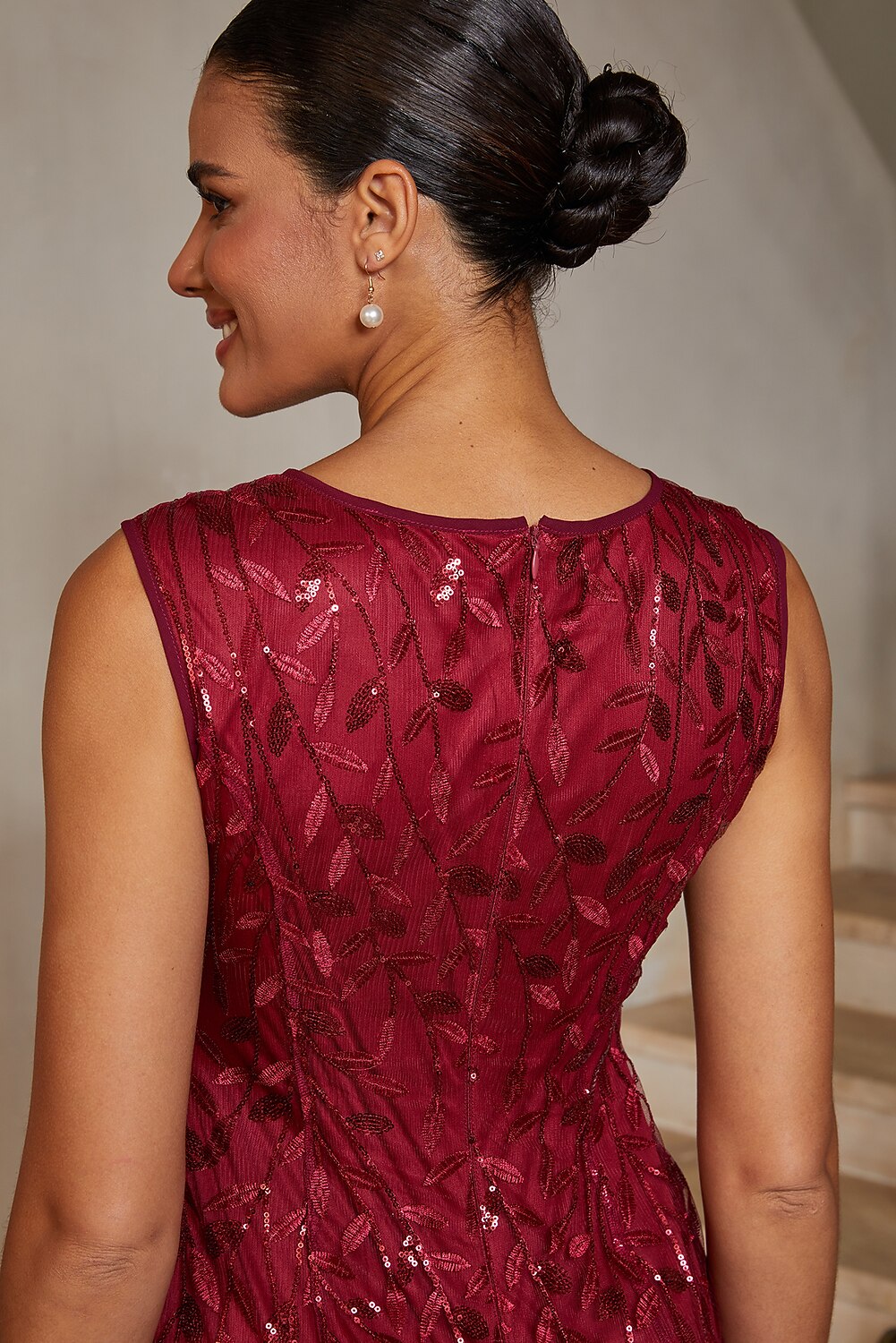 Embroidered Tulle Trumpet Midi Dress